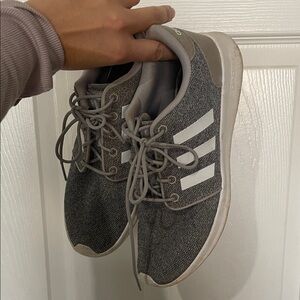 Adidas Women Grey and White Cloudfoam Sneakers Size 9